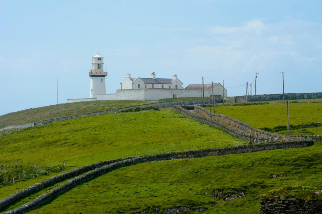 Galley Head Lightkeeper'S Houses Donoure Exteriör bild